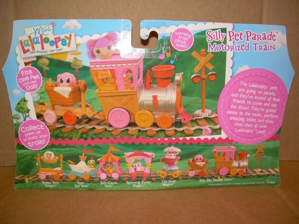 Mini Lalaloopsy Dolls SILLY PET PARADE MOTORIZED TRAIN Plays Music w