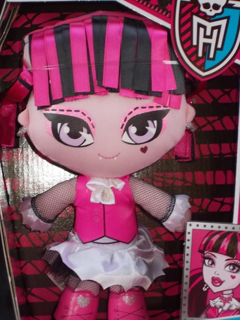 draculaura plush