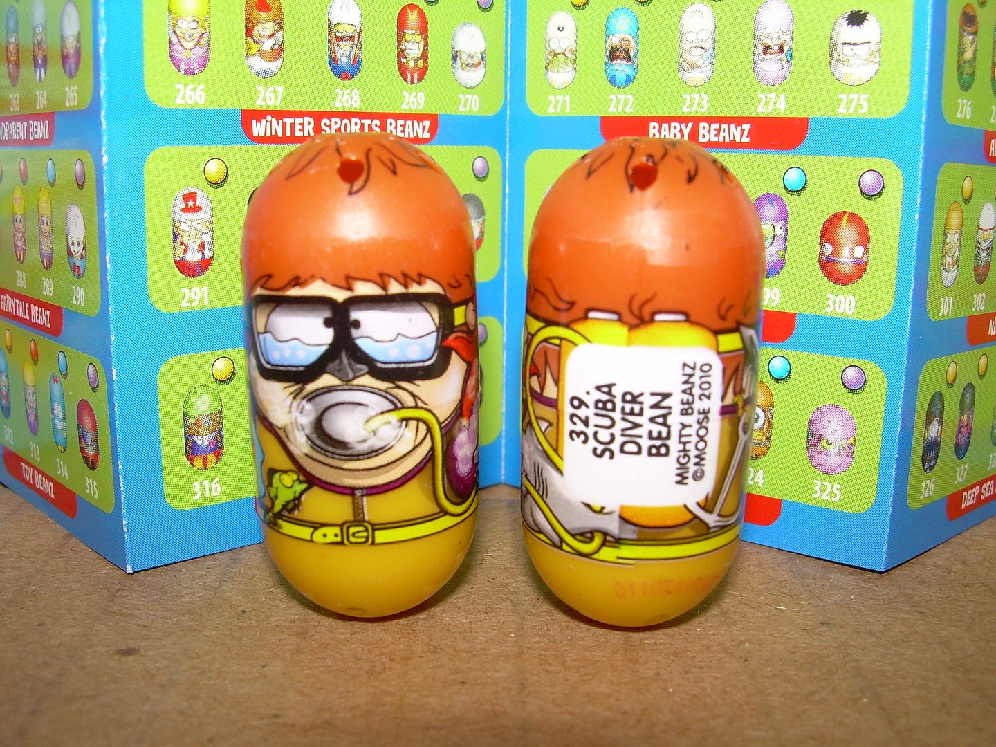Mighty Beanz 2010 Series 3 SCUBA DIVER BEAN 329 RARE! eBay