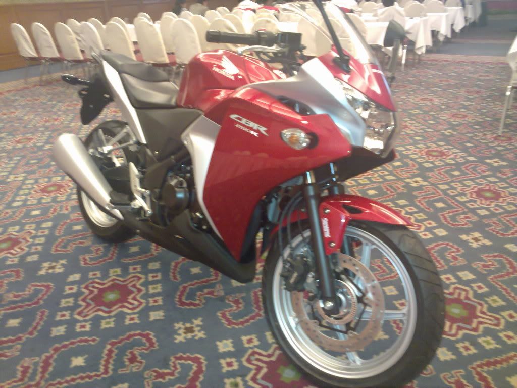 CBR2501.jpg