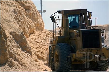 Truck-Sawdust-437190_zps15b2373d.jpg