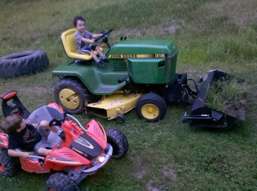 Johnny Bucket Tractor Forum