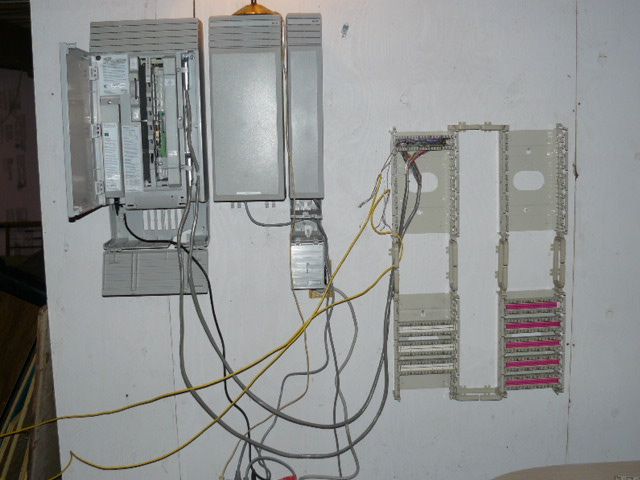 telephonesystem002_zpsc88182a5.jpg