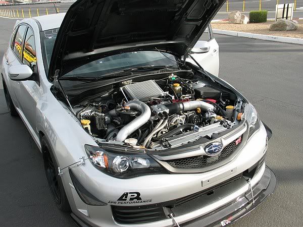 08enginebay1.jpg