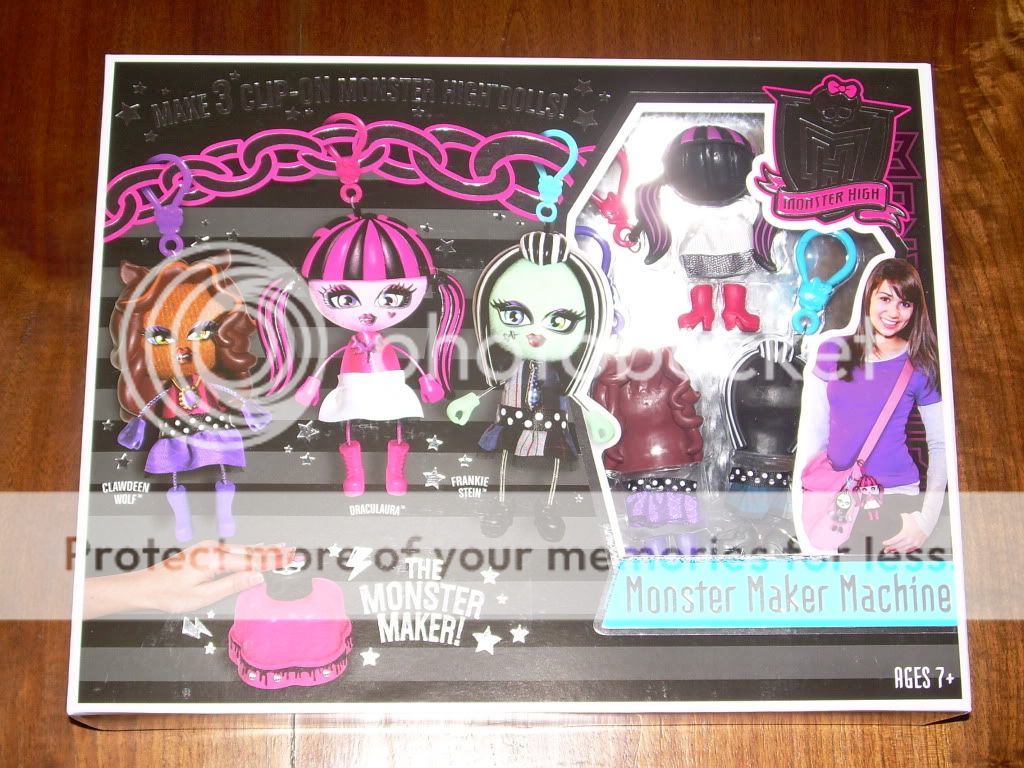 Mattel MONSTER HIGH Fabric Dolls MONSTER MAKER MACHINE  