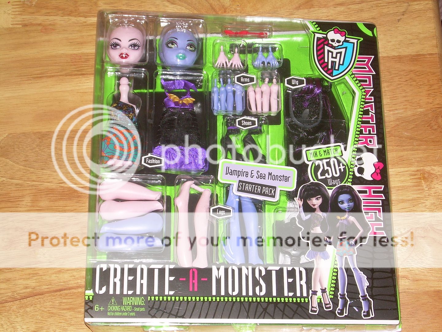   HIGH Doll CREATE A MONSTER Vampire & Sea Starter Pack VHTF  