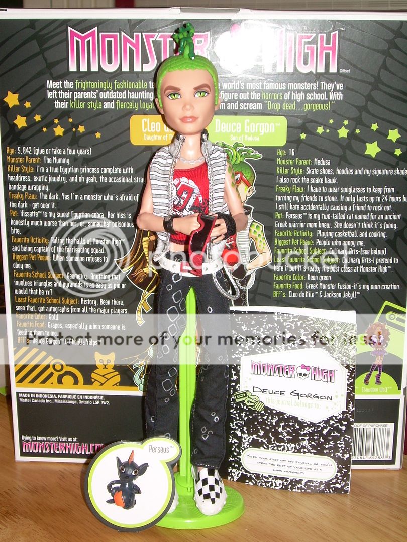 MONSTER HIGH Goth Boy Doll DEUCE GORGON w/ PERSEUS RFB  