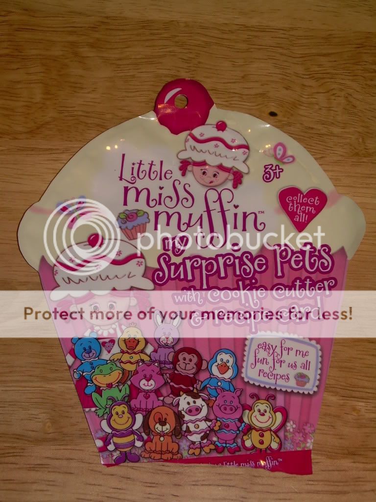 LITTLE MISS MUFFIN My Surprise Pets Plush DOG w/ Cookie Cutter and 